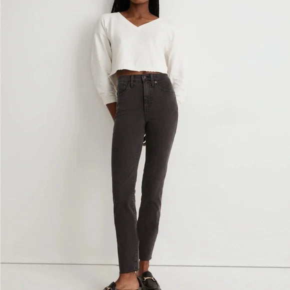 Stope Pipe Jeans with Raw Hem SZ: 29 by Madewell - Blue Moon Vintage Mercantile