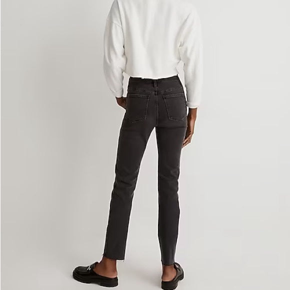 Stope Pipe Jeans with Raw Hem SZ: 29 by Madewell - Blue Moon Vintage Mercantile