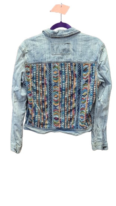 Embroidered Back Denim Jacket SZ: SM