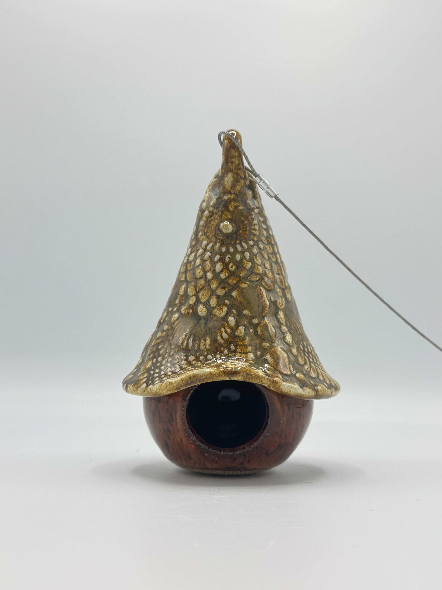 Handmade Ceramic Birdhouse – Mossy Earth Glaze (Weather-Resistant) by Adeovart