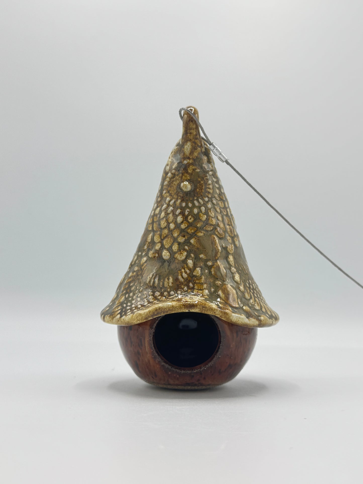 Handmade Ceramic Birdhouse – Mossy Earth Glaze (Weather-Resistant) by Adeovart