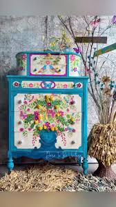 Debi's Design Diary DIY Paint Logo