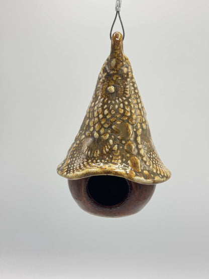 Handmade Ceramic Birdhouse – Mossy Earth Glaze (Weather-Resistant) by Adeovart