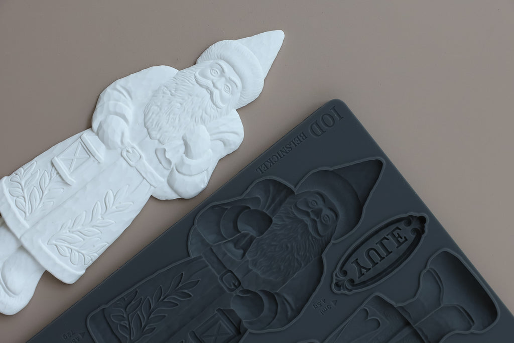 IOD Belsnickel Mould 6x10