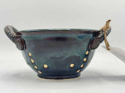 Colander Arctic Stone by Adeovart