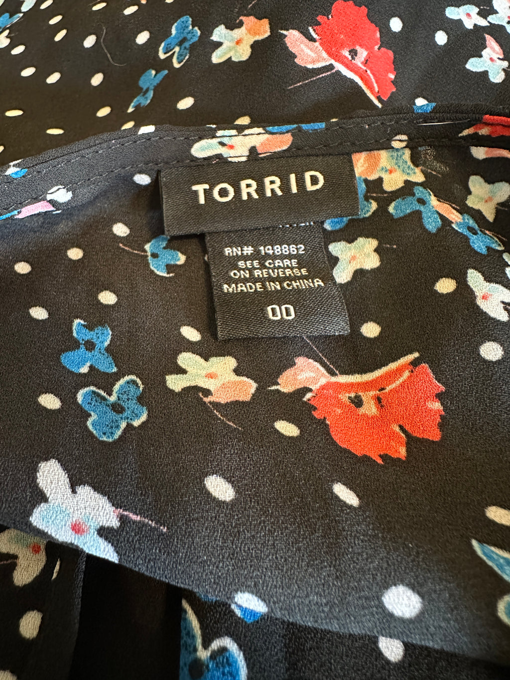 Georgette Top by Torrid SZ 00 - Blue Moon Vintage Mercantile