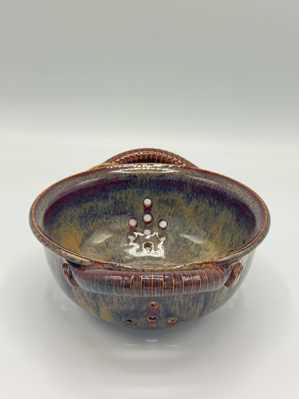 Plum Jasper Colander by Adeovart