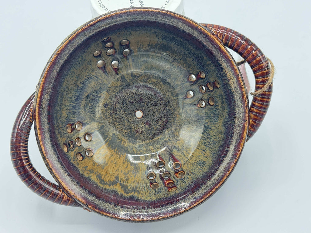 Plum Jasper Colander by Adeovart