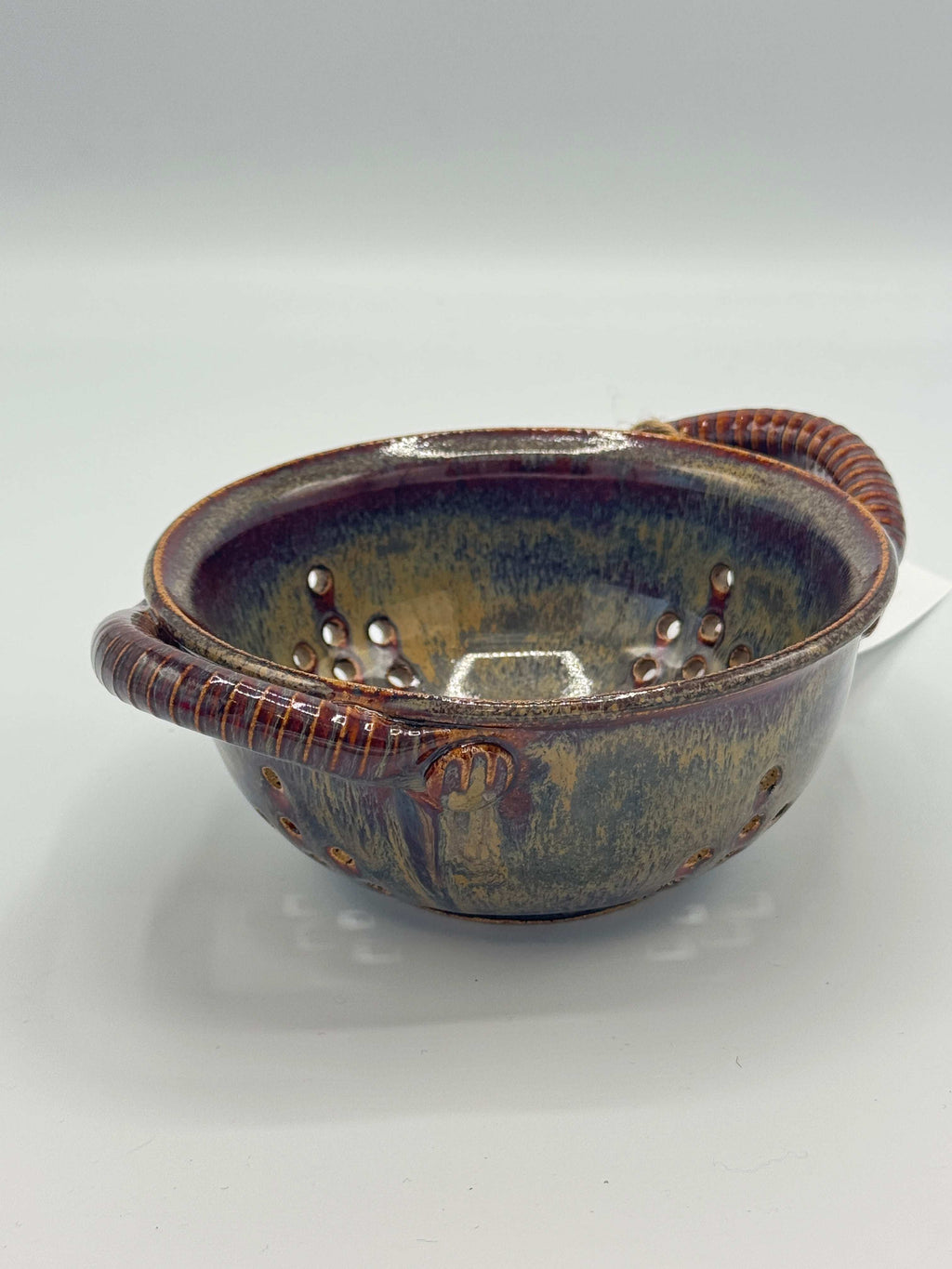 Plum Jasper Colander by Adeovart