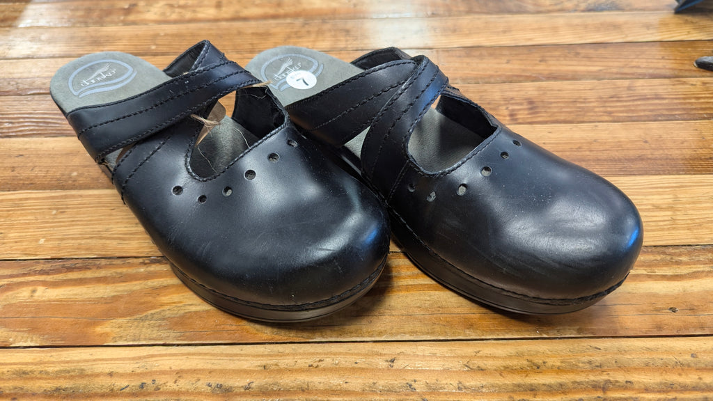 Dansko Dress Mules SZ 7 - Blue Moon Vintage Mercantile