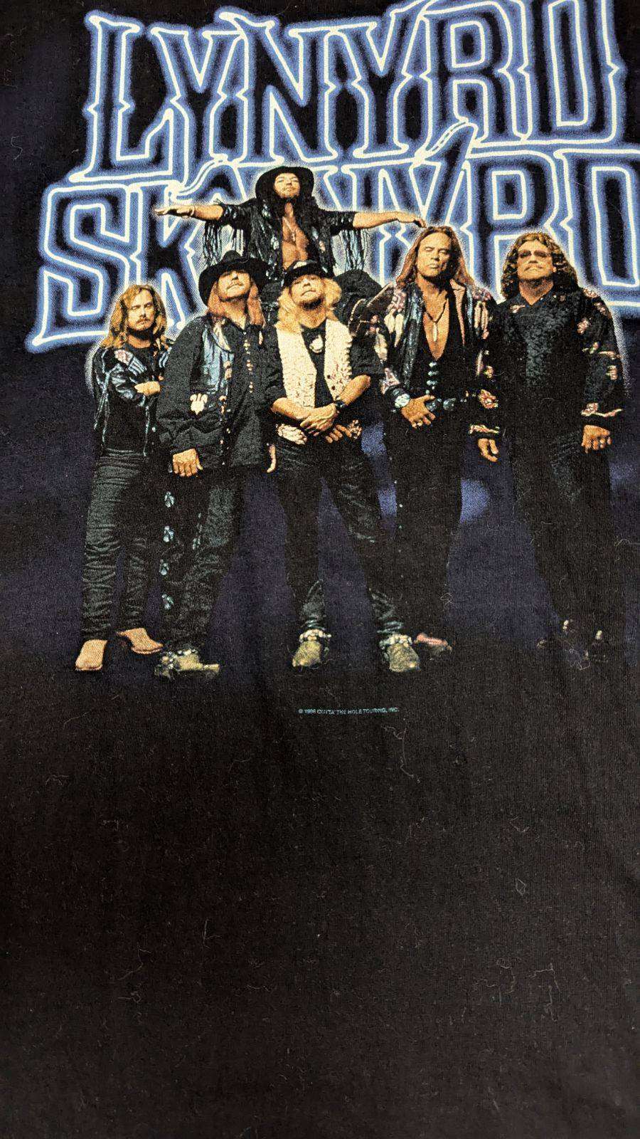 Lynyrd Skynyrd XL - Blue Moon Vintage Mercantile