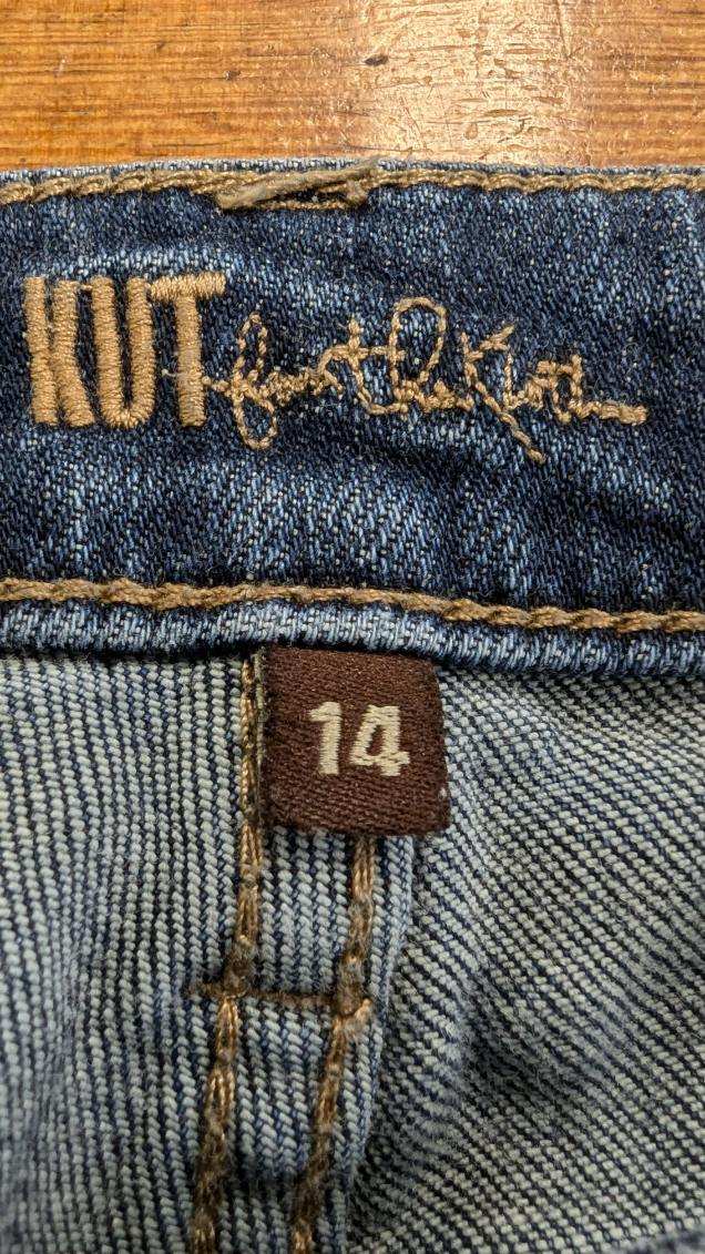 KUT from the Kloth "Katy" Jeans SZ:  14 - Blue Moon Vintage Mercantile